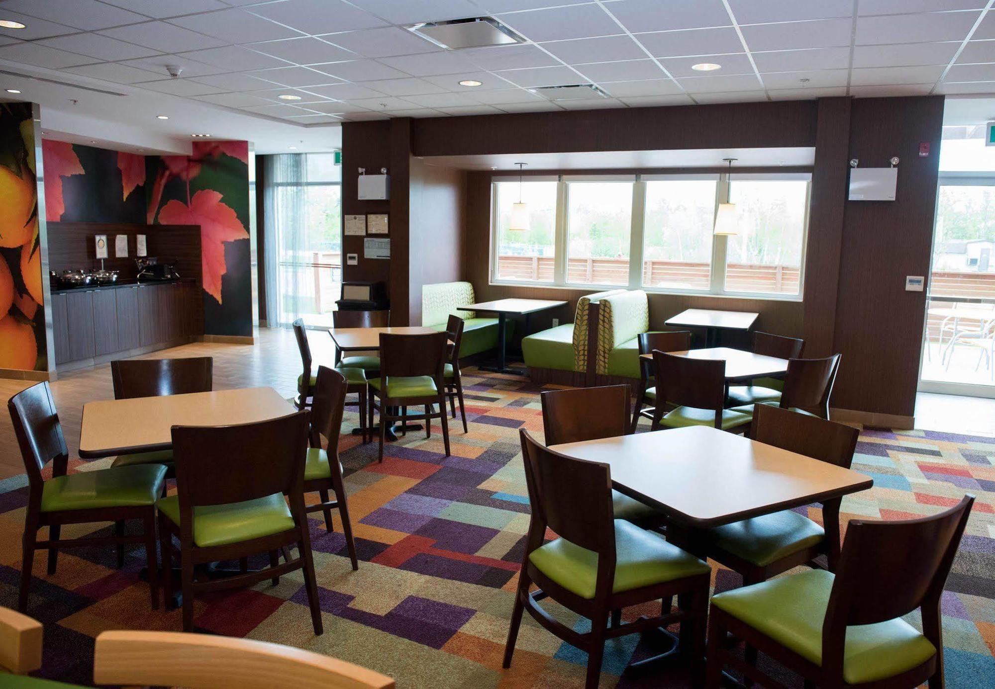 Fairfield Inn & Suites By Marriott Moncton Kültér fotó
